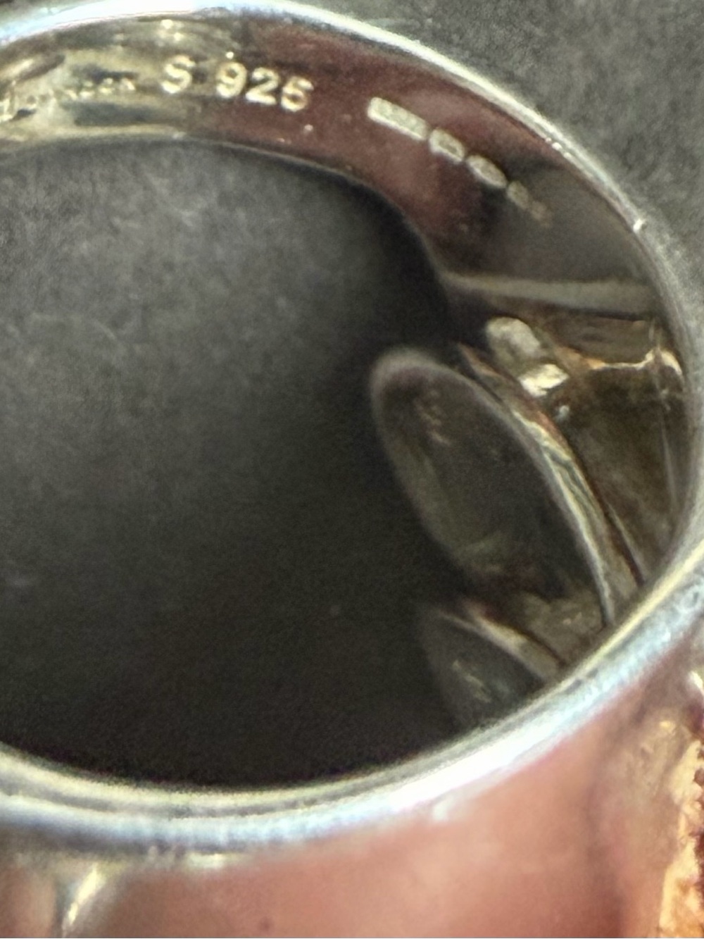 Vivienne Westwood Sterling Silver Armour Ring w/ Orb - Excellent Pre Owned Cond - Picture 7 of 11